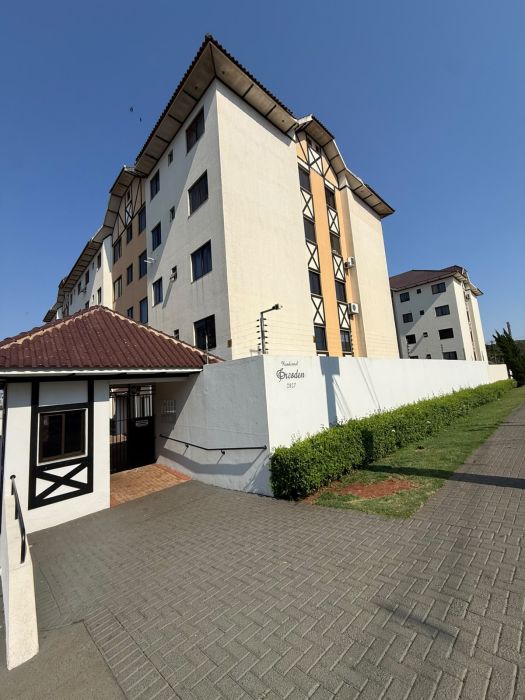 Apartamento - Aluguel - Country - Cascavel - PR